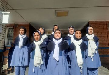 جشن ولادت حضرت زینب(س) و روز پرستار در دبیرستان نورالهدی