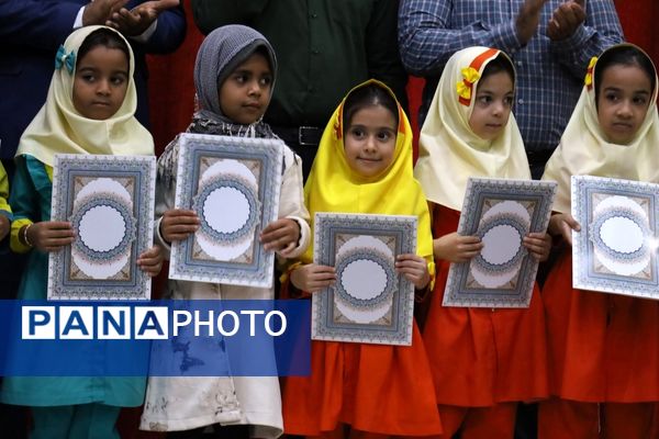 تجلیل از ۹۶ قصه‌گوی برتر رودان