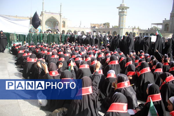 جلوه‌هایی از حضور حماسی دانش‌آموزان قم در راهپیمایی یوم الله ۱۳ آبان