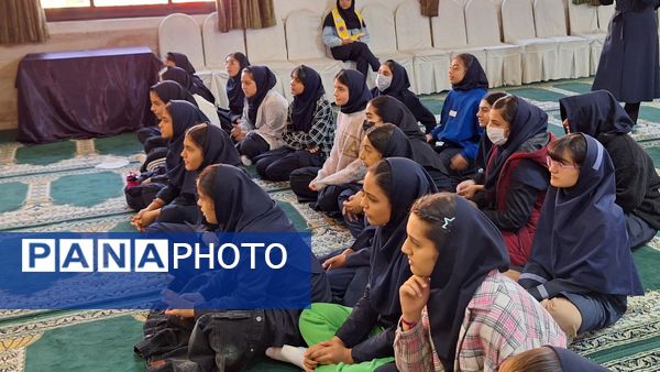  جشن روز دانش‌آموز در دبیرستان شهید قویدل ناحیه۶