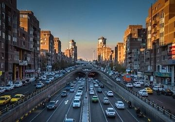 ترافیک سنگین در برخی معابر و بزرگراه‌های تهران
