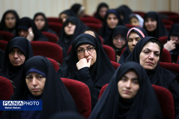 مراسم سالگرد ارتحال ملکوتی بنیانگذار انقلاب اسلامی در وزارت آموزش پرورش