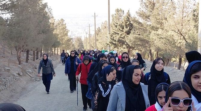 همایش کوهپیمایی دانش‌آموزان البرزی
