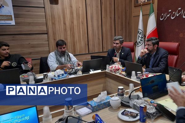 برگزاری مراسم بدرقه کاروان دانش آموزی حج عمره