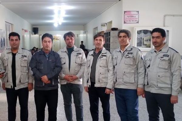اولین تجربه لباس مهندسی در هنرستان‌ شهید کوهی اهر