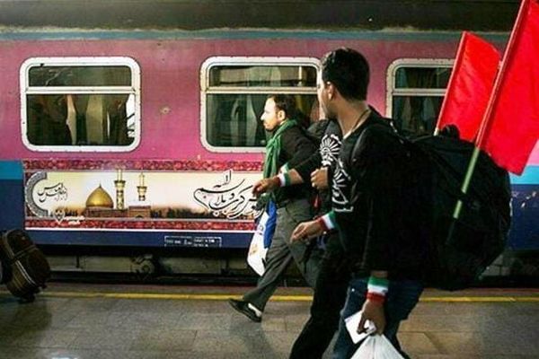 ۱۰۵ هزار زائر با قطار به شلمچه رسیدند