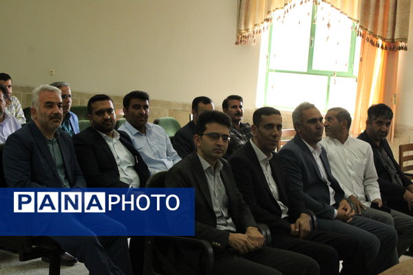  سرپرست اداره آموزش وپرورش شهرستان بن منصوب شد 