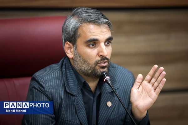 دومین روز نشست هم‌اندیشی مدیران سازمان دانش‌آموزی سراسر کشور