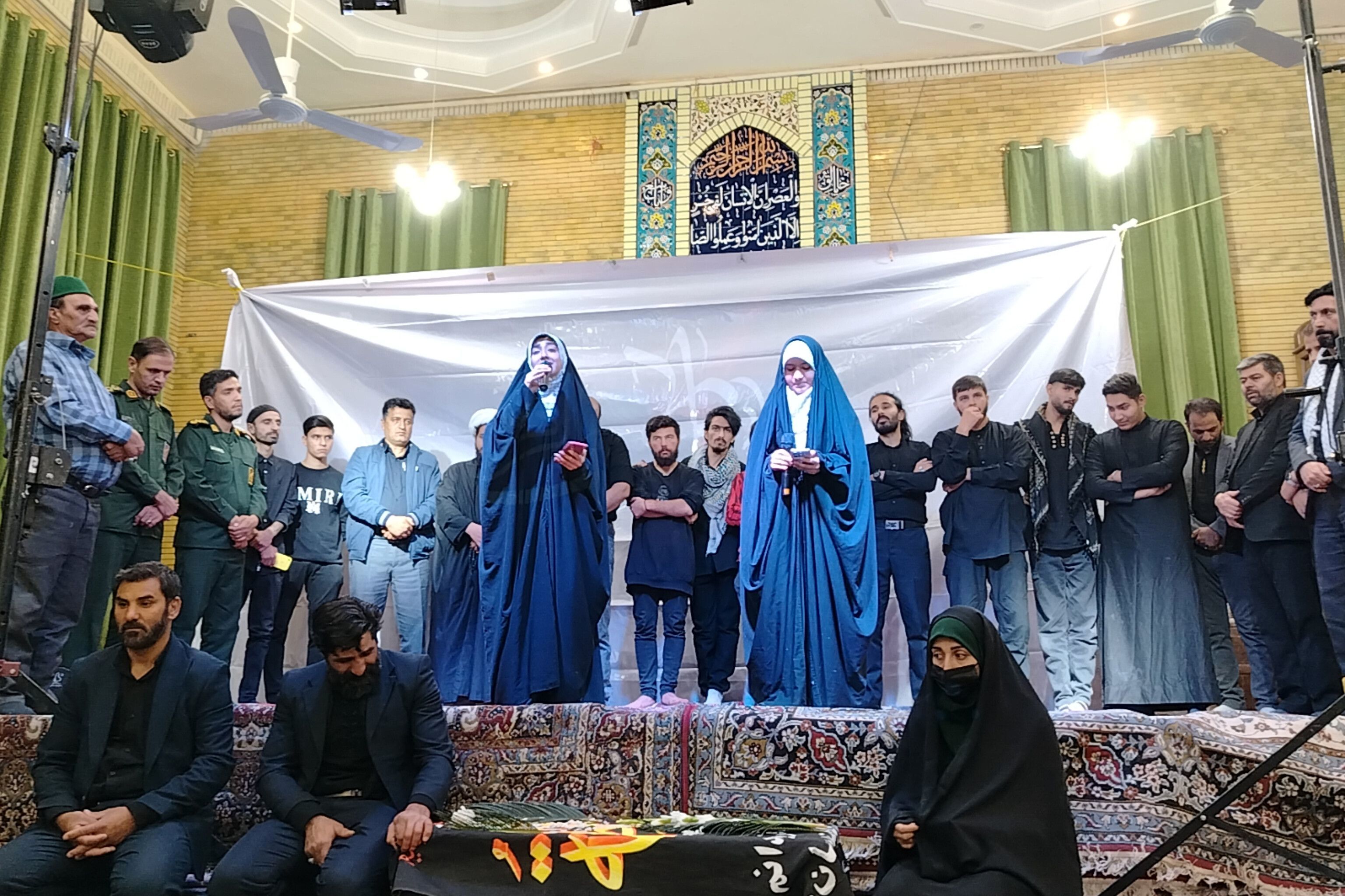 اجرای نمایش سلام همکلاسی در حسینه شهربار نیشابور