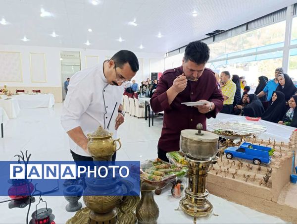 برگزاری دهمین جشنواره تاک پلو در شهرستان خلیل آباد