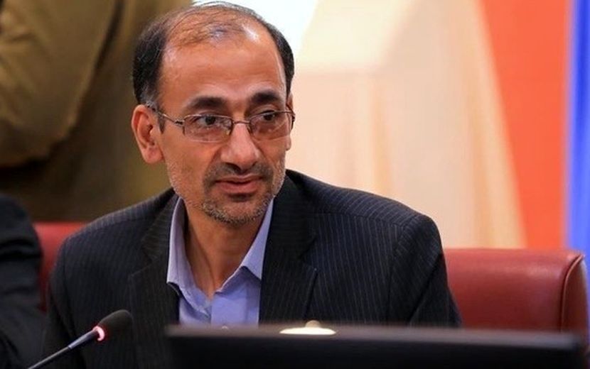 طرح توسعه کارخانه‌های کاشی و سرامیک در یزد متوقف شده است