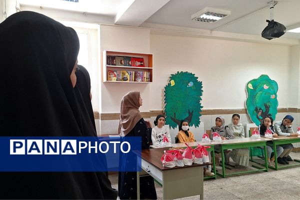 بازدید از مدرسه سعادت جهت برسی وضعیت ایمنی و بهداشت  براساس اصول آیین نامه بهداشت محیط مدارس