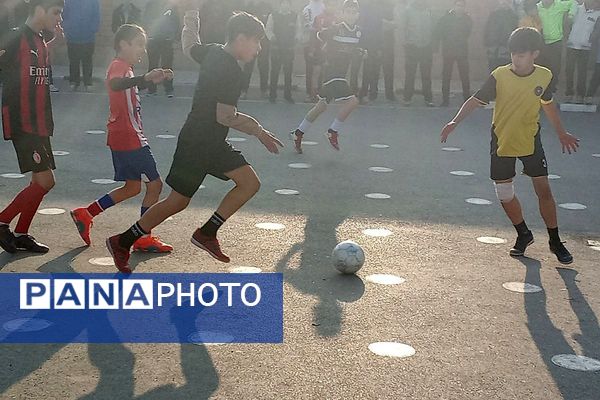  فینال المپیاد ورزشی درون مدرسه‌ای در دبیرستان بشارت بهارستان‌دو 