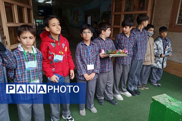 آغاز سفر پرسشگری با نواخته شدن زنگ هفته پژوهش در دبستان علامه طباطبایی (ره)