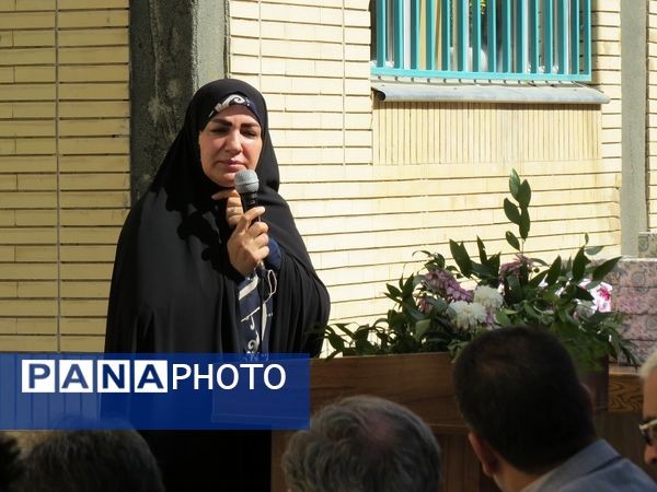 تقدیر از کارکنان‌ اداره‌کل آموزش و پرورش خراسان شمالی 