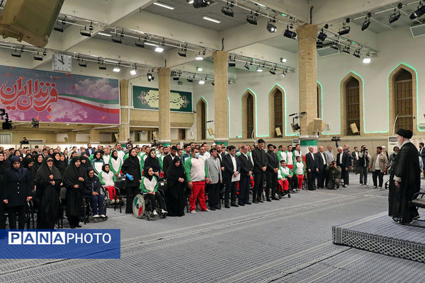 دیدار اعضای کاروان‌های اعزامی به المپیک و پارالمپک با رهبر انقلاب