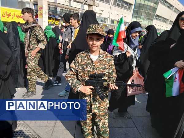 ۱۳ آبان،  روز آشکار ساختن ناتوانی استکبار 