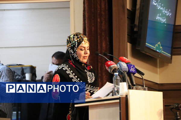  جلسه شورای توسعه و برنامه‌ریزی استان کردستان با حضور وزیر راه و شهرسازی 