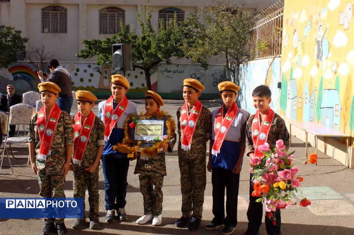 افتتاح پایگاه بسیج دانش‌آموزی در هنرستان سوره زنجان