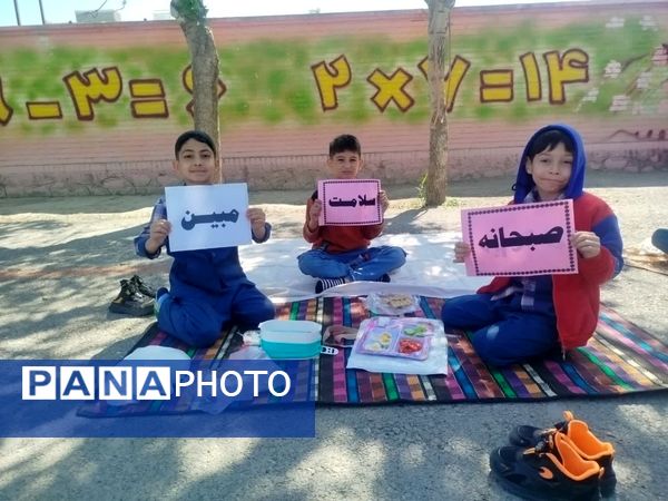 صبحانه سلامت در مدرسه پسرانه مبین شیروان