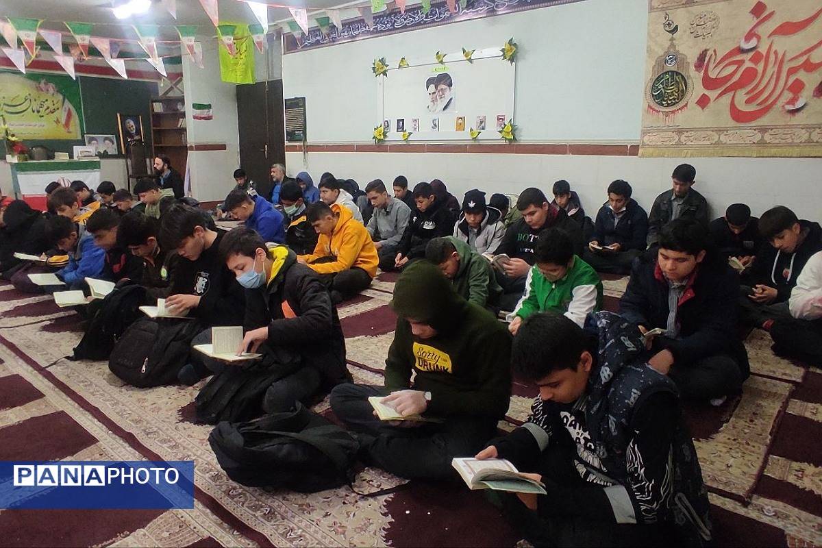 سه‌شنبه‌های مهدوی در دبیرستان سیداحمد خمینی کهریزک 