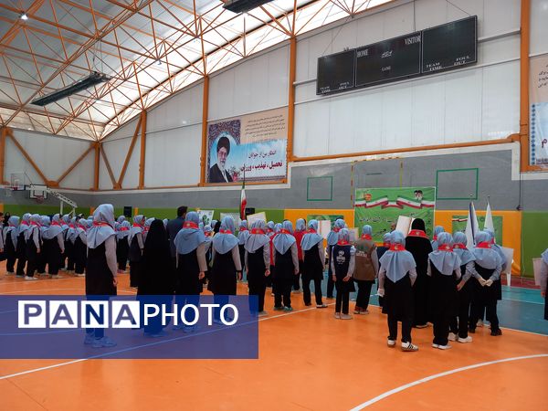 مانور تشکیلاتی سالروز تاسیس سازمان دانش آموزی به میزبانی ناحیه 6