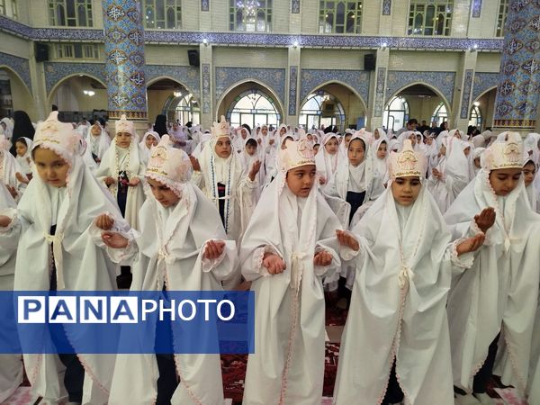 بزرگ‌ترین مراسم جشن تکلیف دانش‌آموزان پایه سوم ابتدایی شهرستان مراغه 