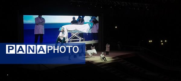 یادواره ۵۵۸۰ شهید البرزی با حضور ویژه دانش‌آموزان 