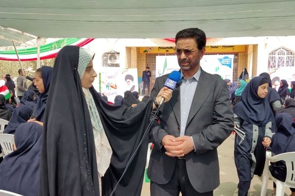 تاریخ گواه پایداری ملت ایران در برابر توطئه دشمنان است