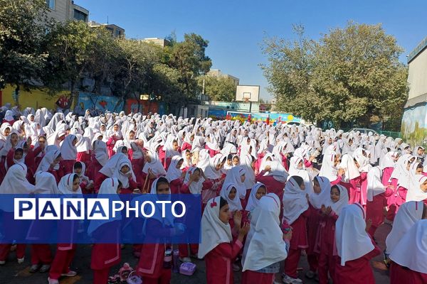 برگزاری جشن ولادت حضرت زینب (س) در ناحیه دو شهرری