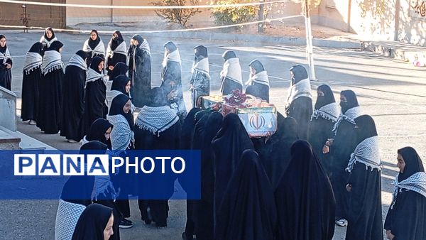 رویداد «لاله‌های روشن» همراه با استقبال از شهید گمنام