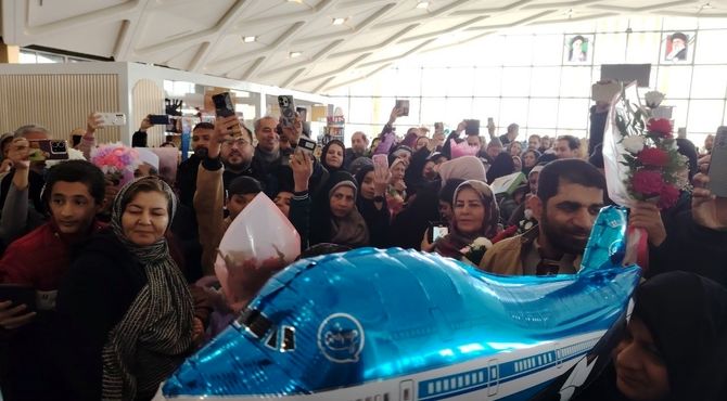 دانش‌آموزان ۶ استان کشور، با کوله‌باری از معنویت، از سفر حج عمره بازگشتند