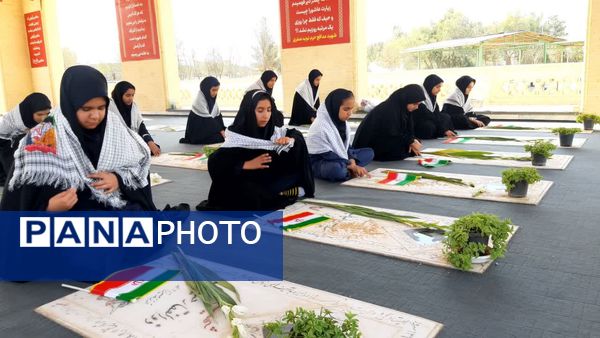 ادای احترام دانش‌آموزان میبدی به شهدای جنگ تحمیلی 