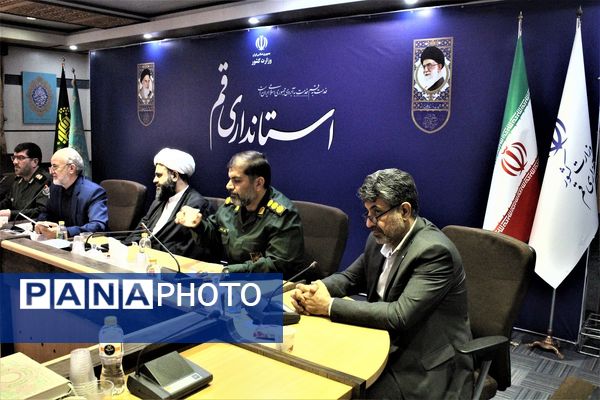 نشست شورای هماهنگی آیین وداع و خاکسپاری شهدای گمنام در قم