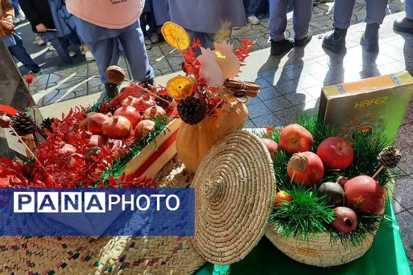 برگزاری مراسم جشن یلدا در مدرسه مهرآیین و مدرسه مریم بهارستان۲