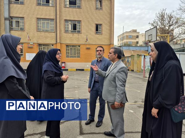 هفته ماها، فرصتی برای درخشش استعدادهای هنری دانش‌آموزان دبیرستان شهید همت