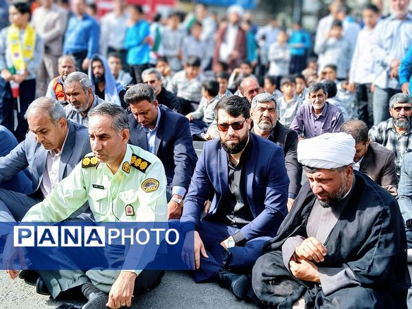 بیداری در گام‌های نوجوانان عنبرآباد؛ حضور حماسی در روز دانش‌آموز