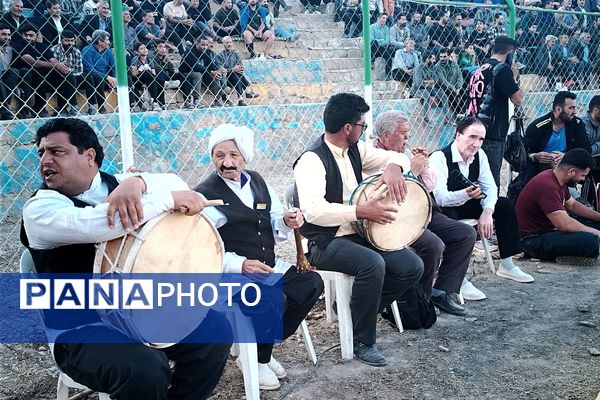 مسابقات بومی محلی در گود کشتی شهر بار نیشابور