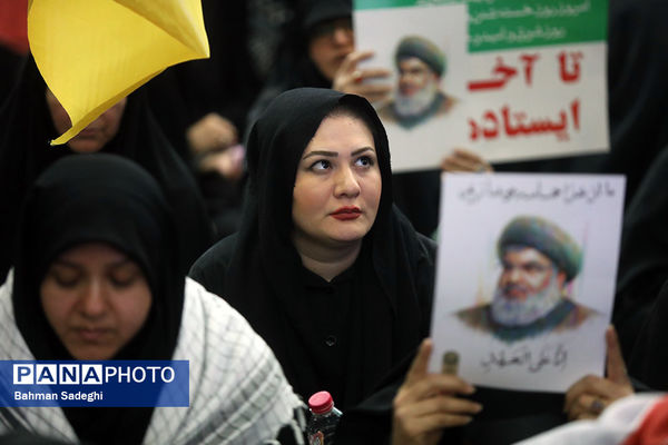 مراسم گرامیداشت شهید سیدحسن نصرالله همزمان با تشییع شهدا در لبنان - تهران