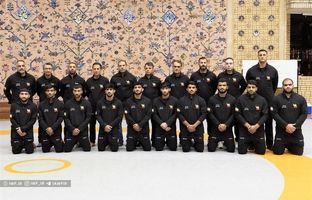 پسر فرنگی کار ایران در انتظار مرد یخی