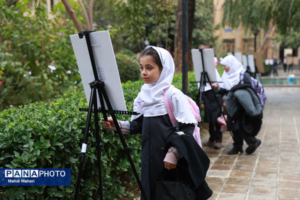 نمایشگاه معرفی «ایرانمون» در حاشیه نشست معاون پرورشی و فرهنگی آموزش و پرورش