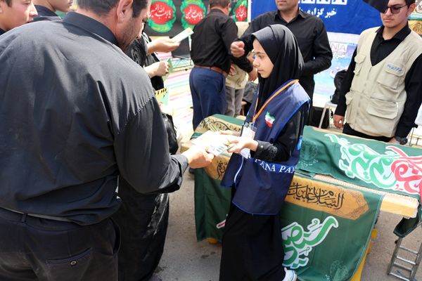 برپایی موکب سازمان دانش آموزی استان اردبیل در مراسم دلدادگان حسینی