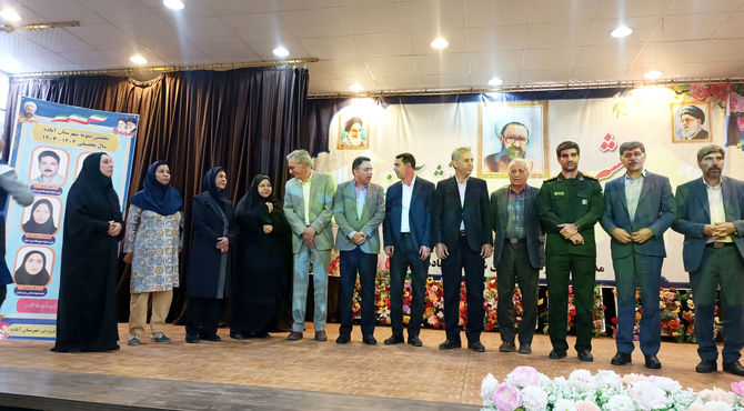 جشنی باشکوه برای تقدیر ازمقام والای معلم در آباده