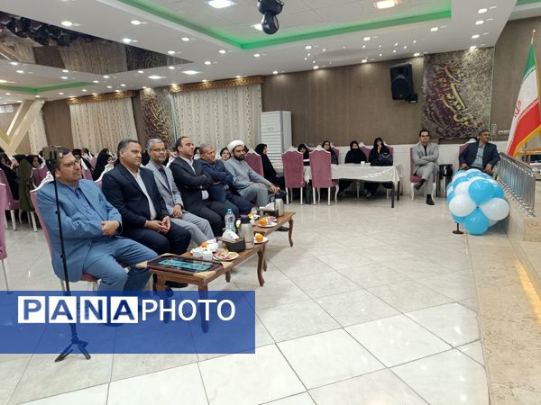 همایش باغبان تربیت  در خلیل آباد برگزار شد