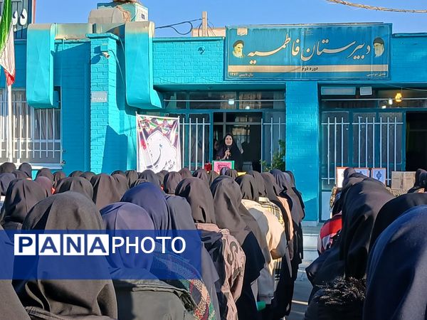 افتتاحیه همیاران معلم در دبیرستان فاطمیه