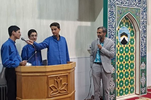 برگزاری مسابقه جذاب پیاله در مدرسه شاهد افشار ناحیه دو یزد