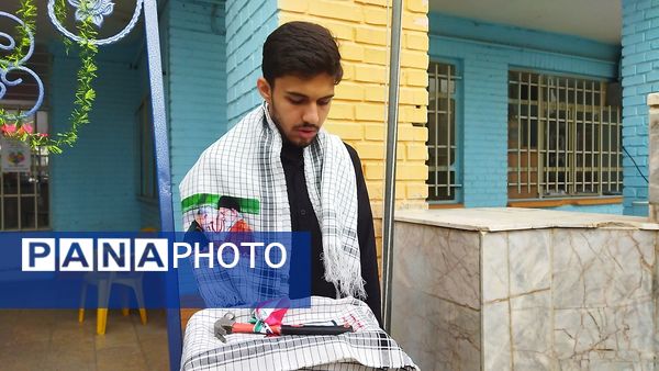 زنگ استکبار ستیزی در دبیرستان شاهد ابوذر غفاری نیشابور 