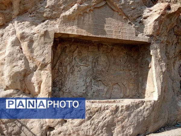 نقش برجسته تیمور از آثار باستانی در شهر کازرون 