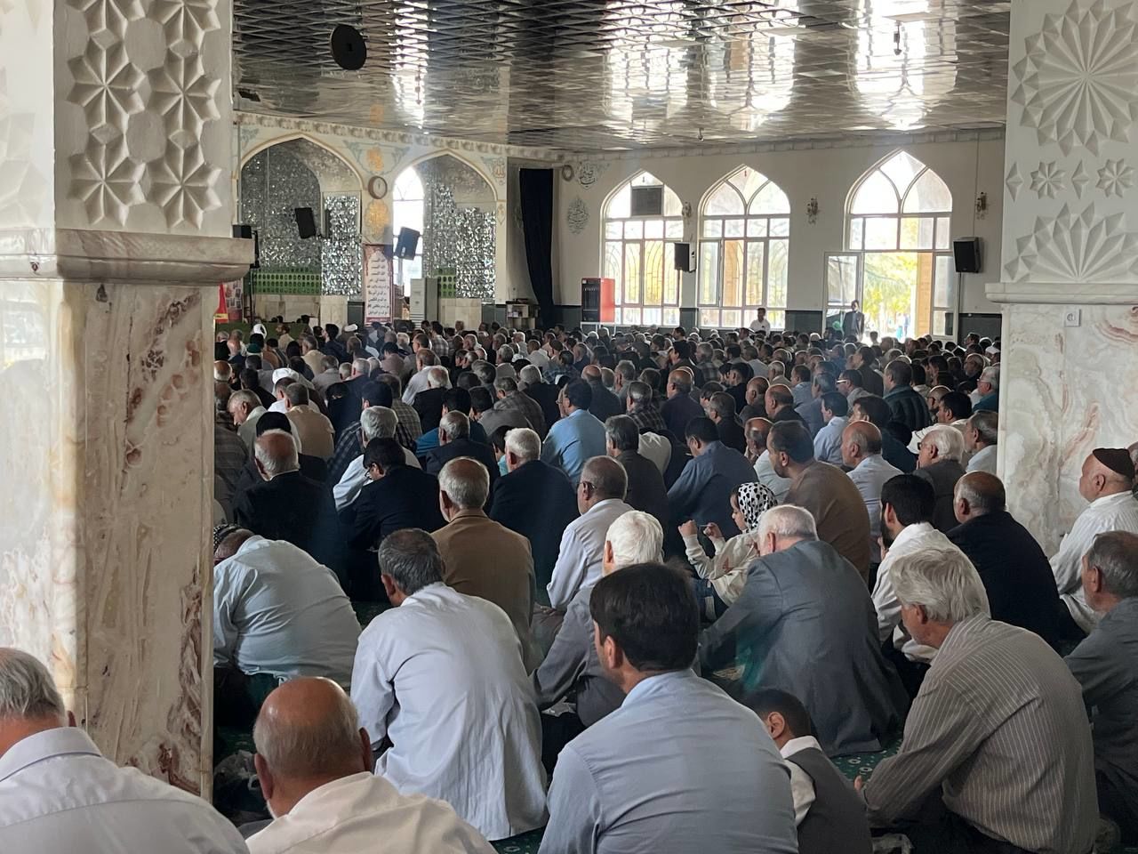 نماز جمعه در کاشمر