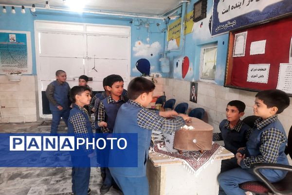 انتخابات شورای دانش‌آموزی در دبستان سعدی